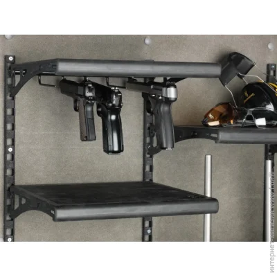 AXIS   BROWNING (AXISHR)